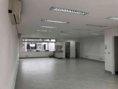 Ponto Comercial para alugar, 120m² no Alphaville, Santana de Parnaíba