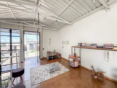 Casa de Condomínio com 3 Quartos à venda, 167m² no Jardim Bela Itália, Cambé