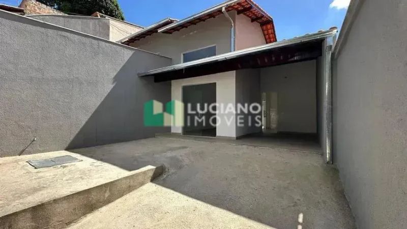 Casa com 3 quartos — Jardim Leblon, Belo Horizonte