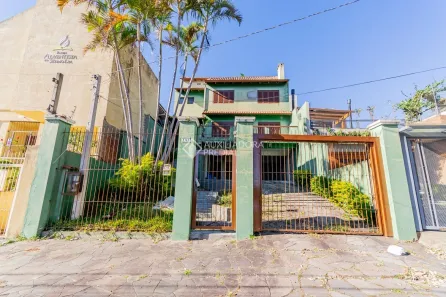 Casa com 4 Quartos para alugar, 188m² no Morro Santana, Porto Alegre