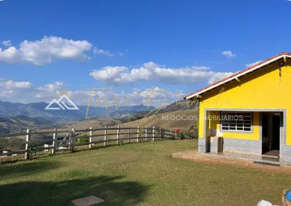 Fazenda/Sítio à venda, 1500m² no Residencial Village Serrano, São Bento do Sapucaí