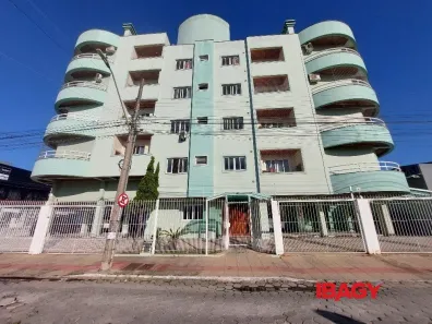 Apartamento com 1 Quarto para alugar, 24m² no Ponte do Imaruim, Palhoça