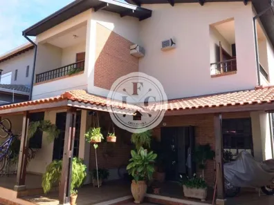 Casa com 4 Quartos à venda, 231m² no Jardim Santa Ângela, Ribeirão Preto