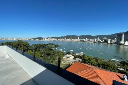 Casa com 4 Quartos à venda, 440m² no Canto da Praia, Itapema