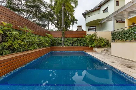 Casa de Condomínio com 4 Quartos à venda, 754m² no Jardim Leonor, São Paulo