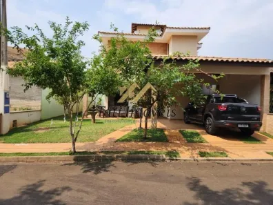 Casa de Condomínio com 5 Quartos à venda, 255m² no Centro, São Carlos