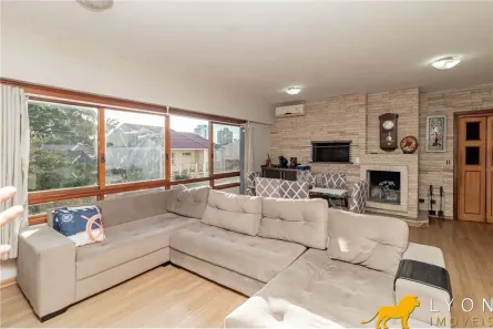 Apartamento com 3 Quartos à venda, 131m² no Jardim Itu, Porto Alegre