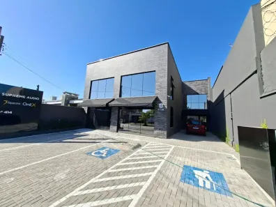 Imóvel Comercial com 1 Quarto para alugar, 238m² no América, Joinville