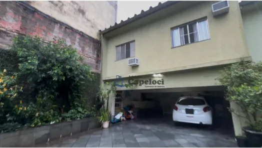 Sobrado com 1 Quarto à venda, 138m² no Moinho Velho, São Paulo