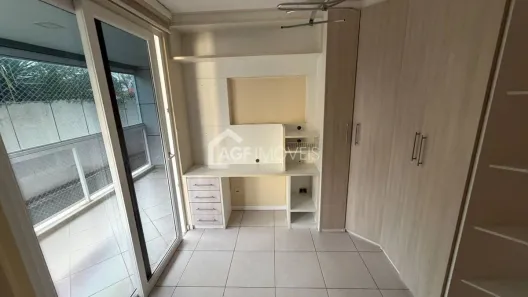 Apartamento com 3 Quartos para alugar, 120m² no Piratininga, Niterói