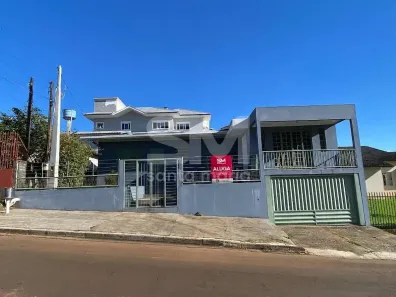 Casa com 3 Quartos para alugar, 200m² no Líder, Chapecó