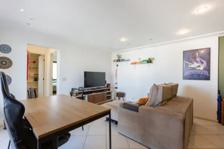 Apartamento com 2 Quartos à venda, 75m² no Vila Hamburguesa, São Paulo