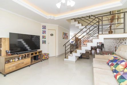 Casa de Condomínio com 3 Quartos à venda, 200m² no Fazendinha, Curitiba