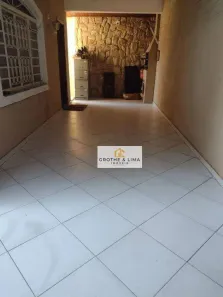 Sobrado com 3 Quartos à venda, 136m² no Vila Tatetuba, São José dos Campos