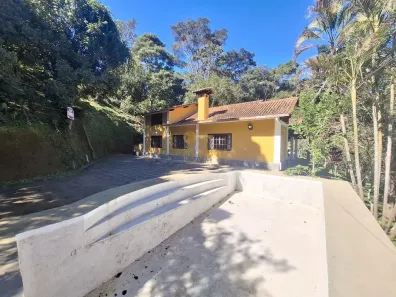 Casa com 3 Quartos à venda, 1500m² no Colônia Alpina, Teresópolis