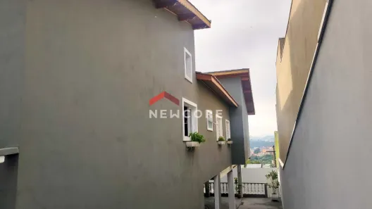 Casa com 3 Quartos à venda, 220m² no Colina Maria Luíza (Jordanésia), Cajamar