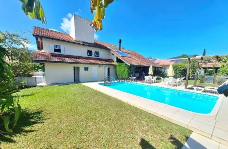 Casa com 4 Quartos à venda, 319m² no Córrego Grande, Florianópolis