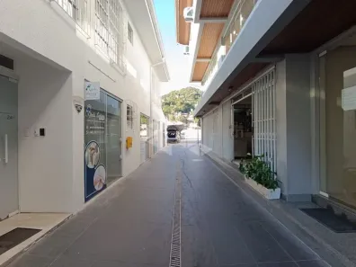 Ponto Comercial para alugar, 60m² no Saco Grande, Florianópolis