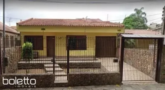 Casa com 3 Quartos para alugar, 305m² no Jardim São Pedro, Porto Alegre