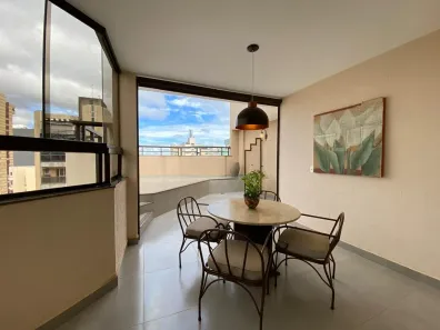 Apartamento com 3 Quartos à venda, 210m² no Martins, Uberlândia