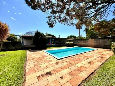 Fazenda/Sítio com 3 Quartos para alugar, 373m² no Parque Mangueira, Americana
