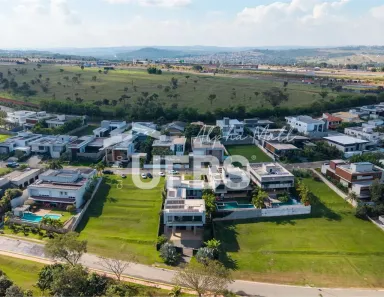 Lote/Terreno à venda, 851m² no Jardins Munique, Goiânia