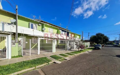 Sobrado com 2 Quartos à venda, 64m² no Centro, Sapucaia do Sul