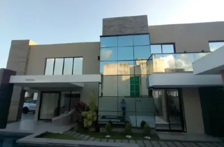 Sobrado com 4 Quartos à venda, 650m² no Guaxuma, Maceió