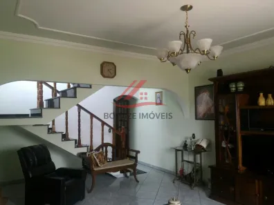 Sobrado com 3 Quartos à venda, 203m² no Parque São Vicente, Mauá