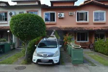 Casa de Condomínio com 2 Quartos à venda, 69m² no Freguesia (Jacarepaguá), Rio de Janeiro