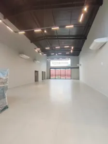 Ponto Comercial para alugar, 223m² no Vila Oliveira, Mogi das Cruzes
