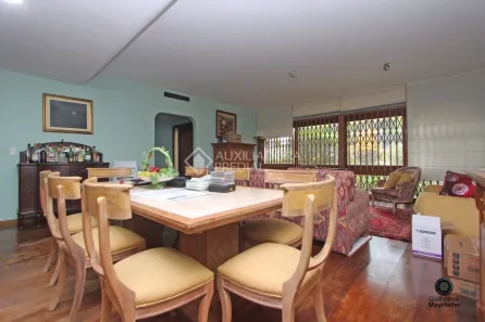 Casa de Condomínio com 4 Quartos à venda, 431m² no Três Figueiras, Porto Alegre