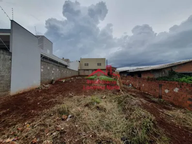 Lote/Terreno à venda, 251m² no Conjunto Café, Londrina