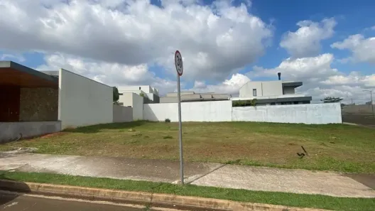 Lote/Terreno à venda, 400m² no Parque Nova Carioba, Americana