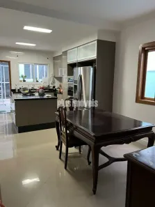 Sobrado com 3 Quartos à venda, 140m² no Vila Campo Grande, São Paulo