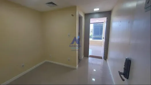 Sala Comercial à venda, 22m² no Recreio dos Bandeirantes, Rio de Janeiro