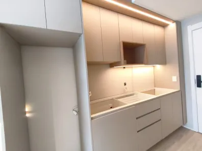 Flat com 1 Quarto para alugar, 30m² no Passo da Areia, Porto Alegre