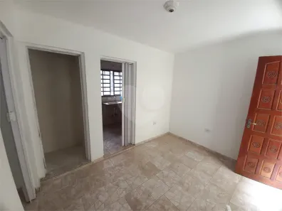 Apartamento com 1 Quarto para alugar, 30m² no Jardim Leônidas Moreira, São Paulo