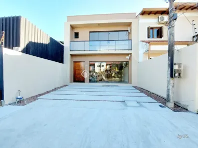 Casa com 3 Quartos à venda, 208m² no Hípica, Porto Alegre