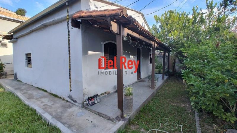 Casa com 3 quartos — Alto Caiçaras, Belo Horizonte