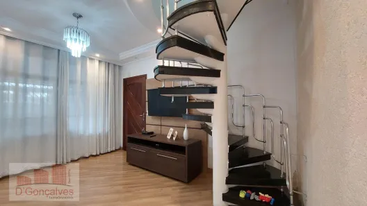 Sobrado com 4 Quartos à venda, 250m² no Centro, Diadema