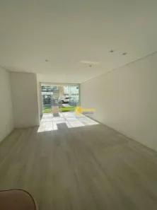 Sala Comercial para alugar, 47m² no Centro, Itajaí