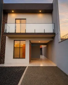 Sobrado com 3 Quartos à venda, 140m² no Coliseu, Londrina