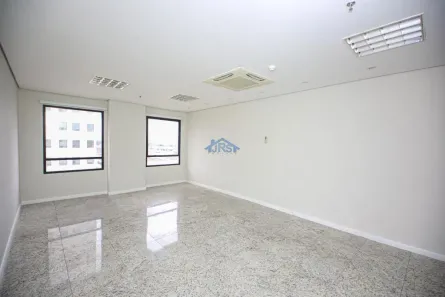 Sala Comercial à venda, 32m² no Alphaville Industrial, Barueri