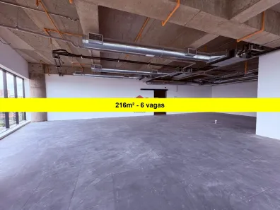 Sala Comercial para alugar, 216m² no Parque Industrial Tomas Edson, São Paulo