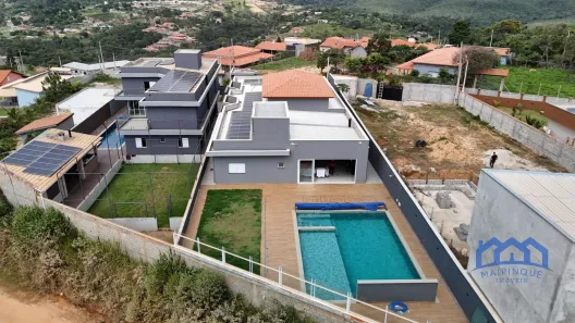 Fazenda/Sítio com 6 Quartos à venda, 1000m² no , Mairinque
