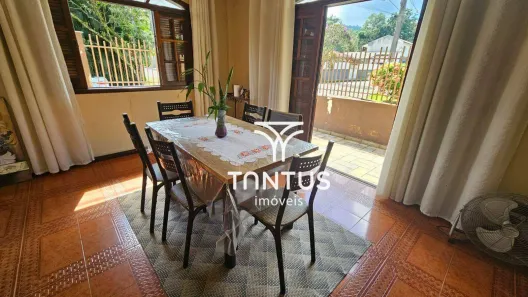 Casa com 4 Quartos à venda, 212m² no Vila Santo Antonio, Morretes