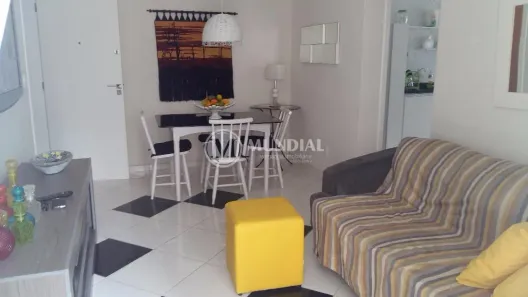 Apartamento com 2 Quartos para alugar, 65m² no Centro, Balneário Camboriú