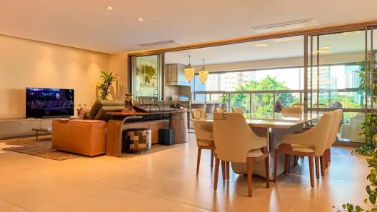 Apartamento com 4 Quartos à venda, 316m² no Cambuí, Campinas