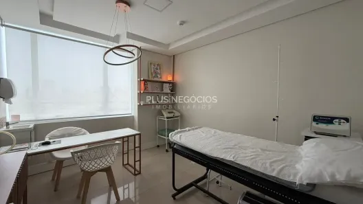 Sala Comercial para alugar, 13m² no Jardim Emília, Sorocaba